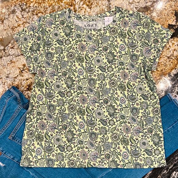 NWT LOFT Green Floral Short Sleeve Cotton Crewneck Tee - SIZE XS - Picture 3 of 10